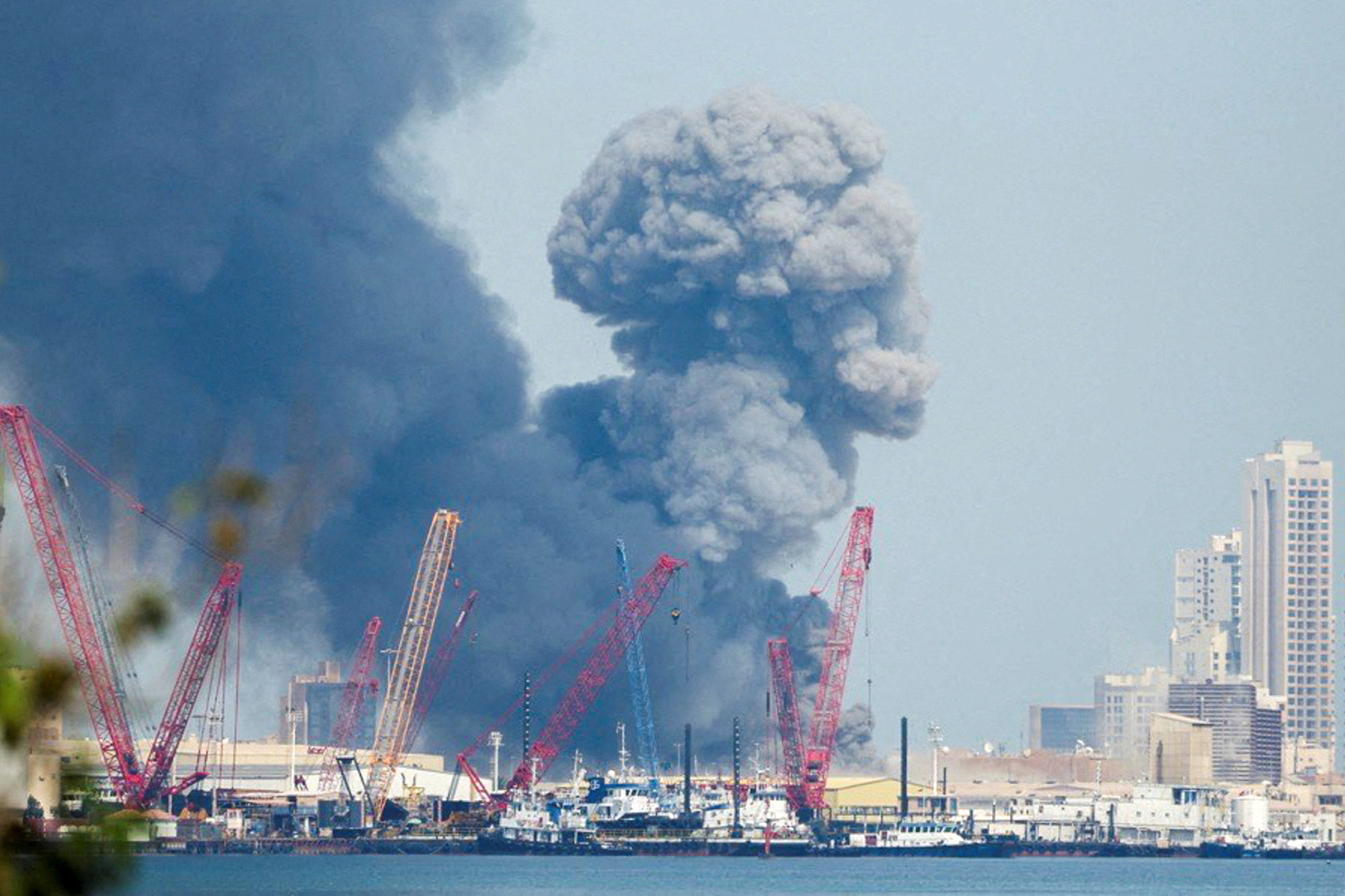 War Comes to the Gulf - The Washington Institute