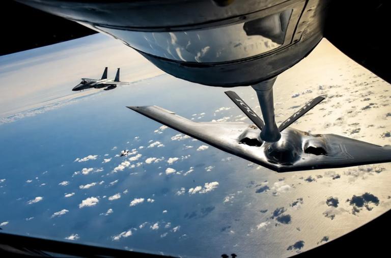 A USAF B-2 Spirit bomber refuels in flight - source: Department of Defense