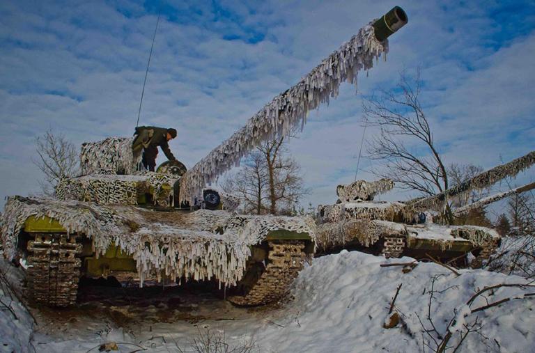 Photo of frozen Russian tanks in Ukraine.