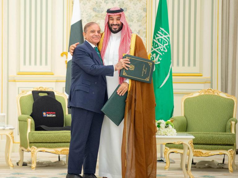 Saudi Crown Prince Mohammed bin Salman and Pakistan Prime Minister Shehbaz Sharif embrace each other on the day they sign a defence agreement, in Riyadh, Saudi Arabia, September 17, 2025 - source: Reuters