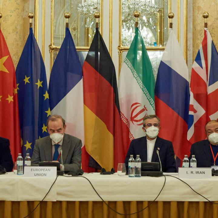 Iranian and international negotiators participate in nuclear talks in Vienna, 2021.