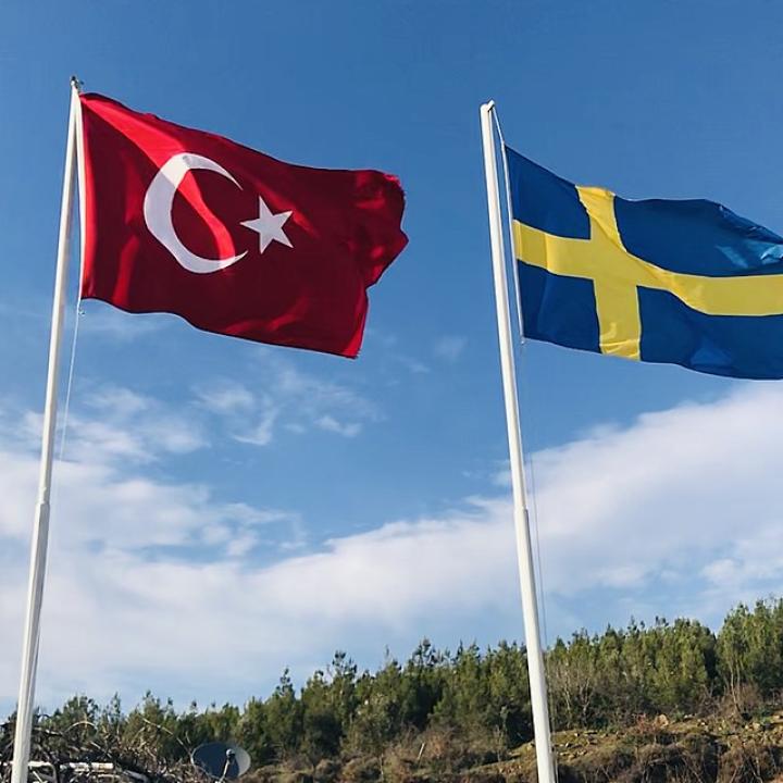 Flags_of_Turkey_and_Sweden