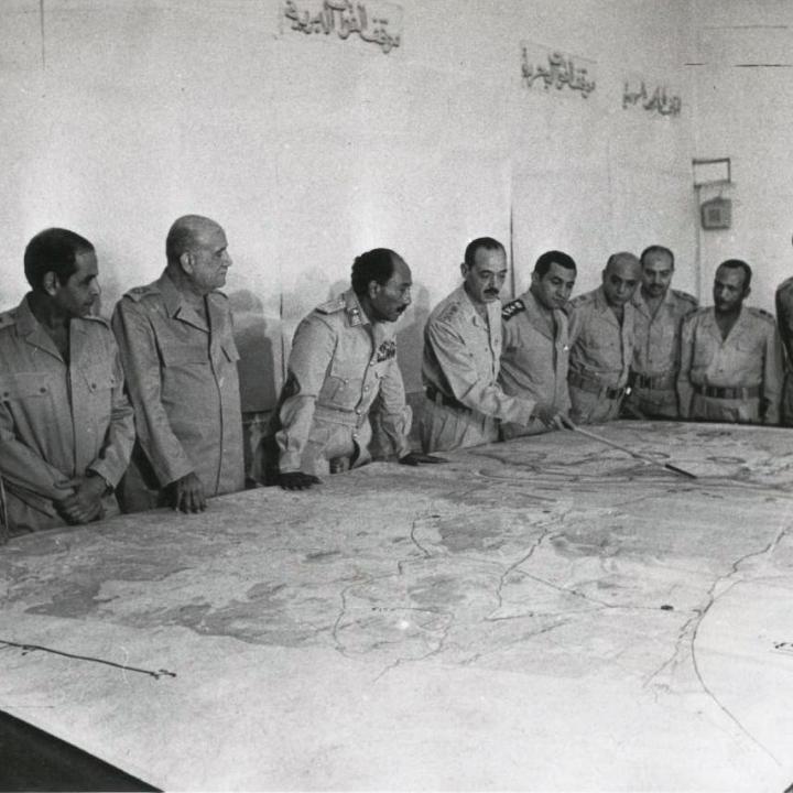 Egyptian President Sadat meets with generals during the 1973 October War. 
