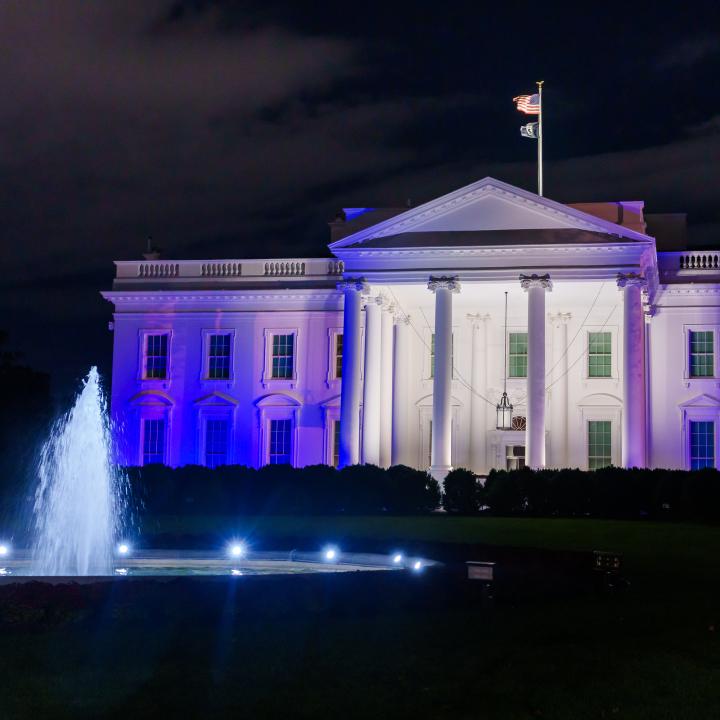 The White House is lit in blue and white, the colors of the Israeli flag, in a display of solidarity following the Hamas terrorist attacks of October 7, 2023 - source: The White House