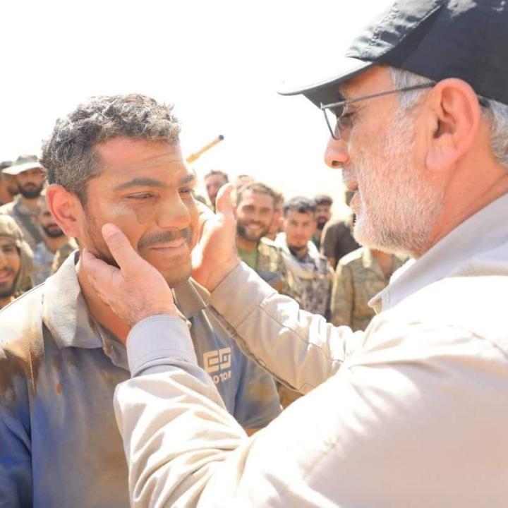 Esmail Qaani with a Fatimiyoun soldier in Syria