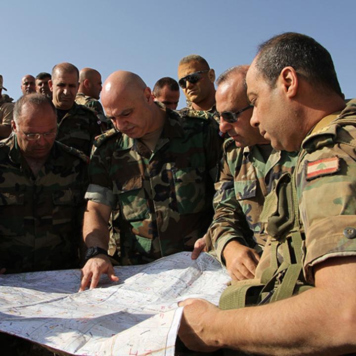 LAF soldiers study a map - source: Lebanese Armed Forces