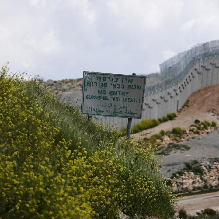 A sign and barrier along the Israel-Lebanon border - source: Reuters