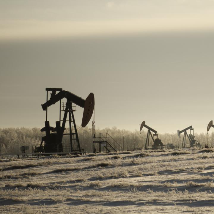 Oil wells sit idle in Syria - source: Syrian Petroleum Company