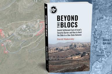 Beyond the Blocs book cover
