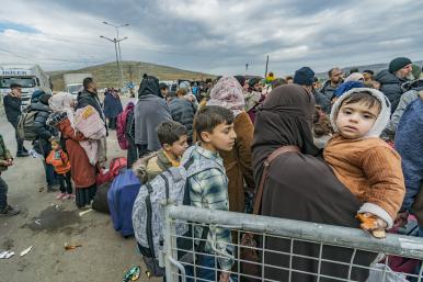 Syrian refugees leaving Turkey after earthquake