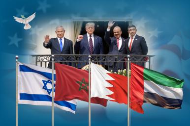 Netanyahu, Trump, and Foreign Ministers Zayani (Bahrain) and Abdullah bin Zayed (UAE) at the Abraham Accords ceremony, Sep 15, 2020.