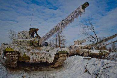 Photo of frozen Russian tanks in Ukraine.